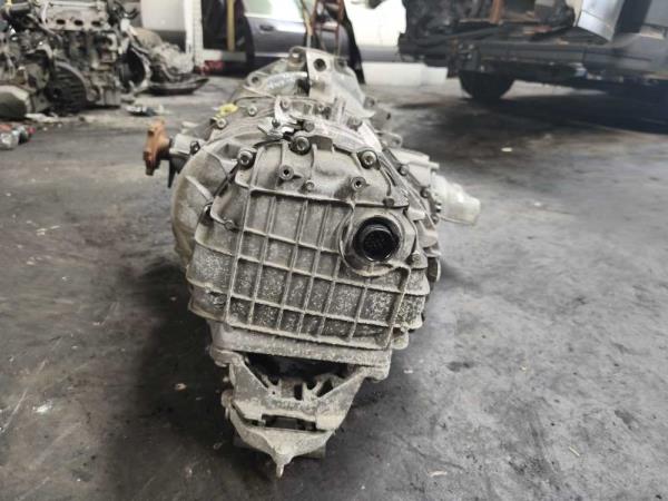 BOITE DE VITESSE AUTOMATIQUE AUDI 2.0TDI - Vue 4